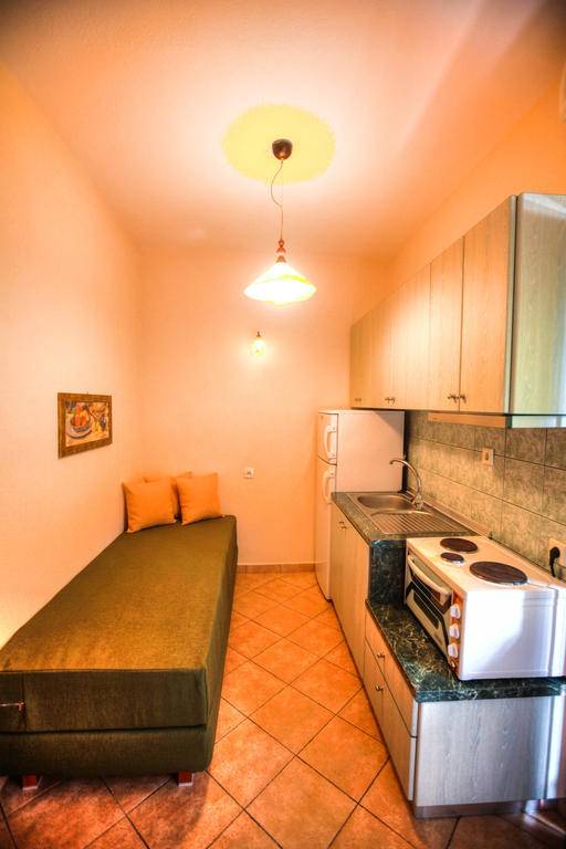 Anna Karra Studios & Apartments Vourvourou Værelse billede